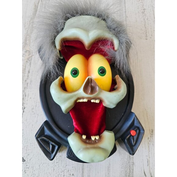 Gemmy scary screamer greeter animated zombie hanging Halloween prop decor vintag - Picture 7 of 9